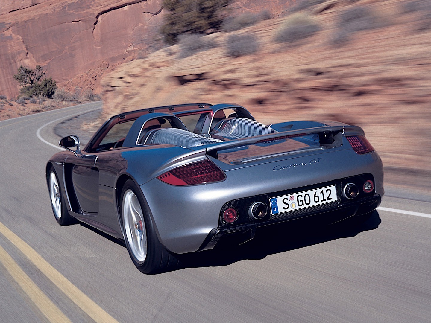 Porsche Carrera Gt photo 30