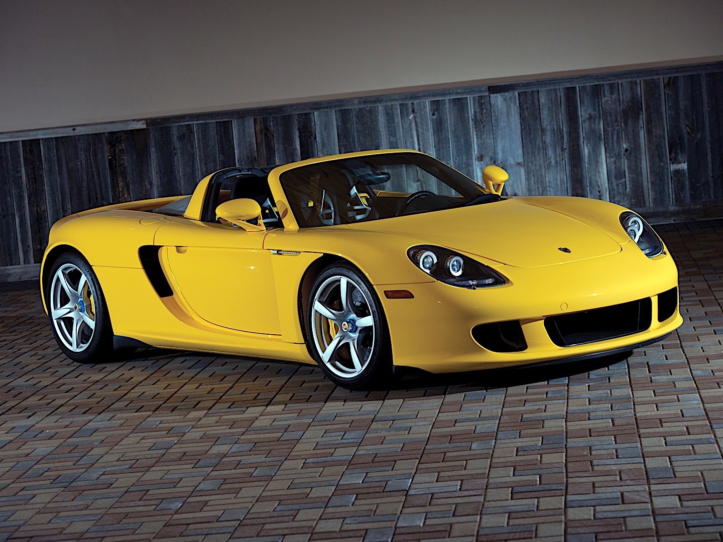 Porsche Carrera Gt photo 48