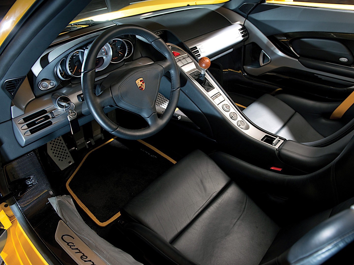 Porsche Carrera Gt photo 56