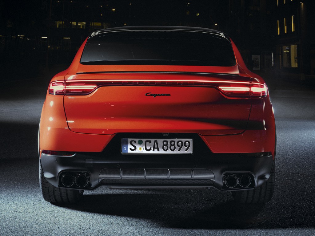 Porsche Cayenne Coupe photo 15