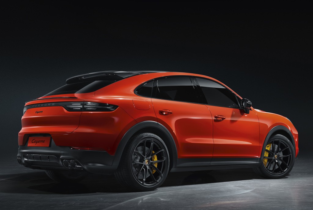 Porsche Cayenne Coupe photo 21