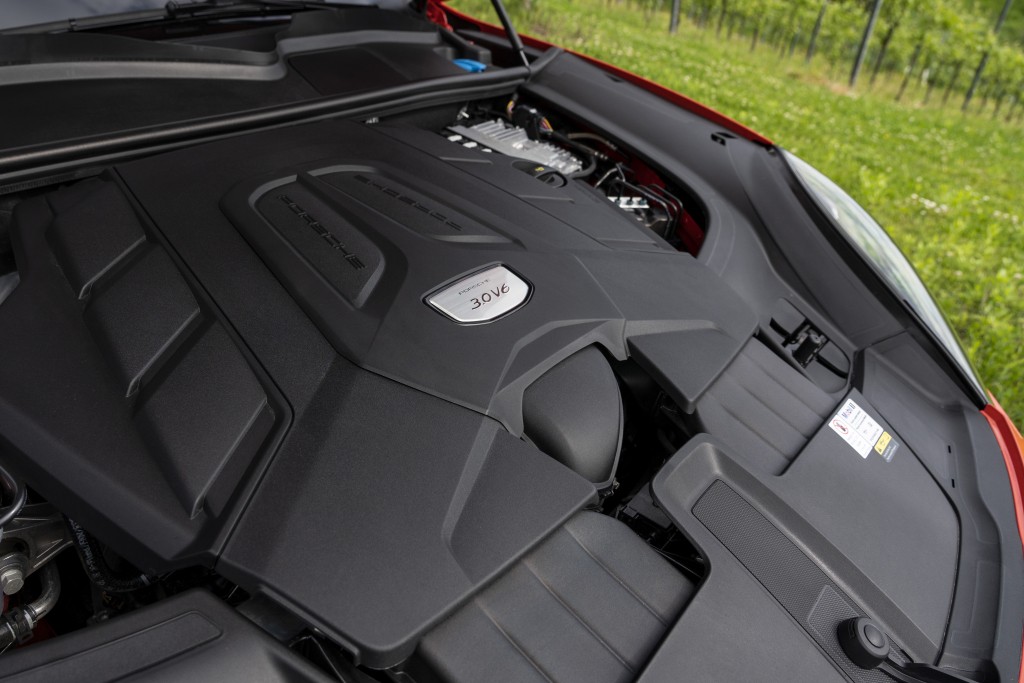 Porsche Cayenne Coupe photo 55