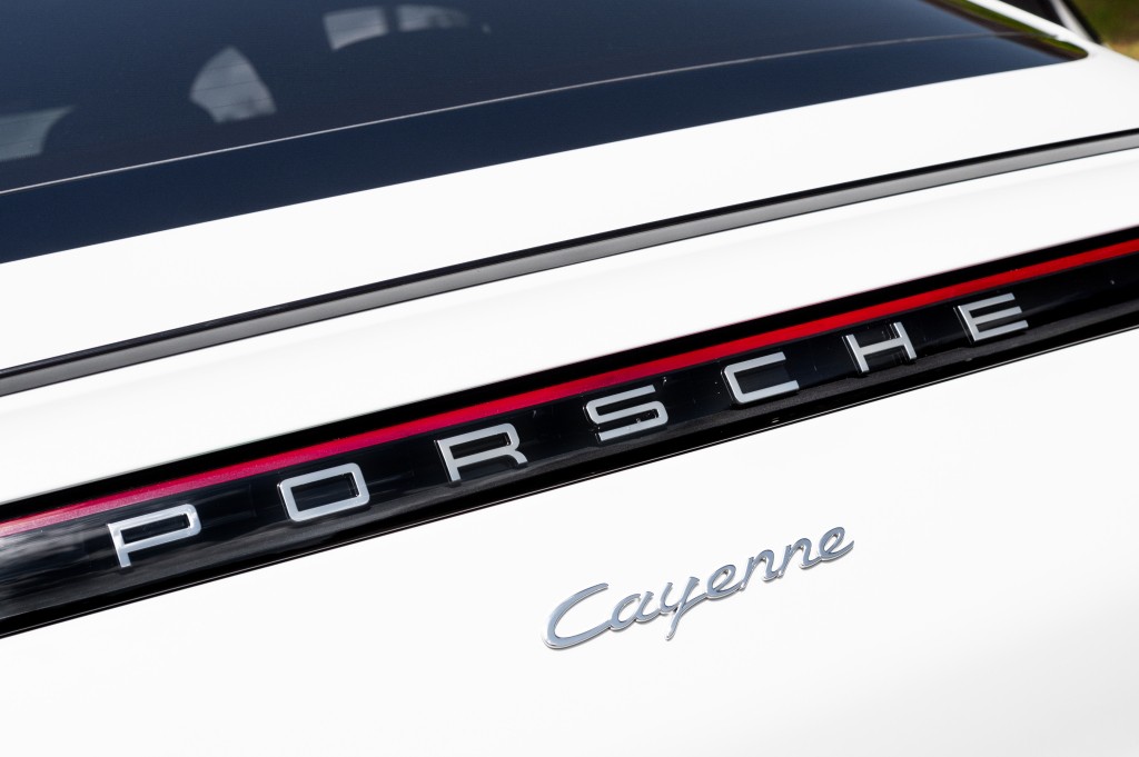 Porsche Cayenne Coupe photo 28