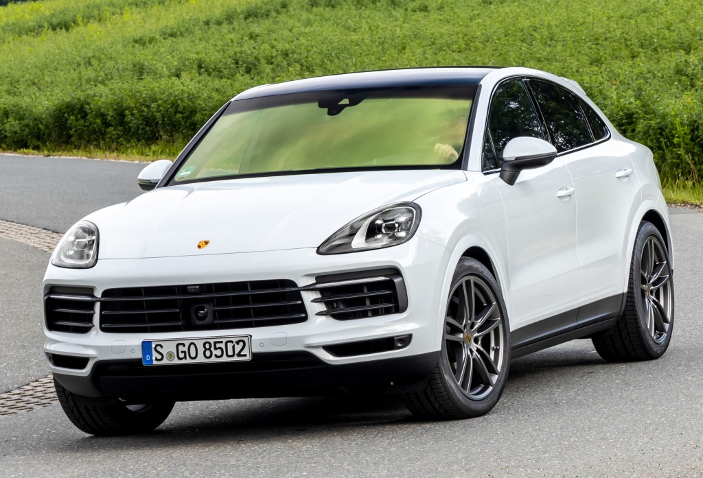 Porsche Cayenne Coupe photo 29