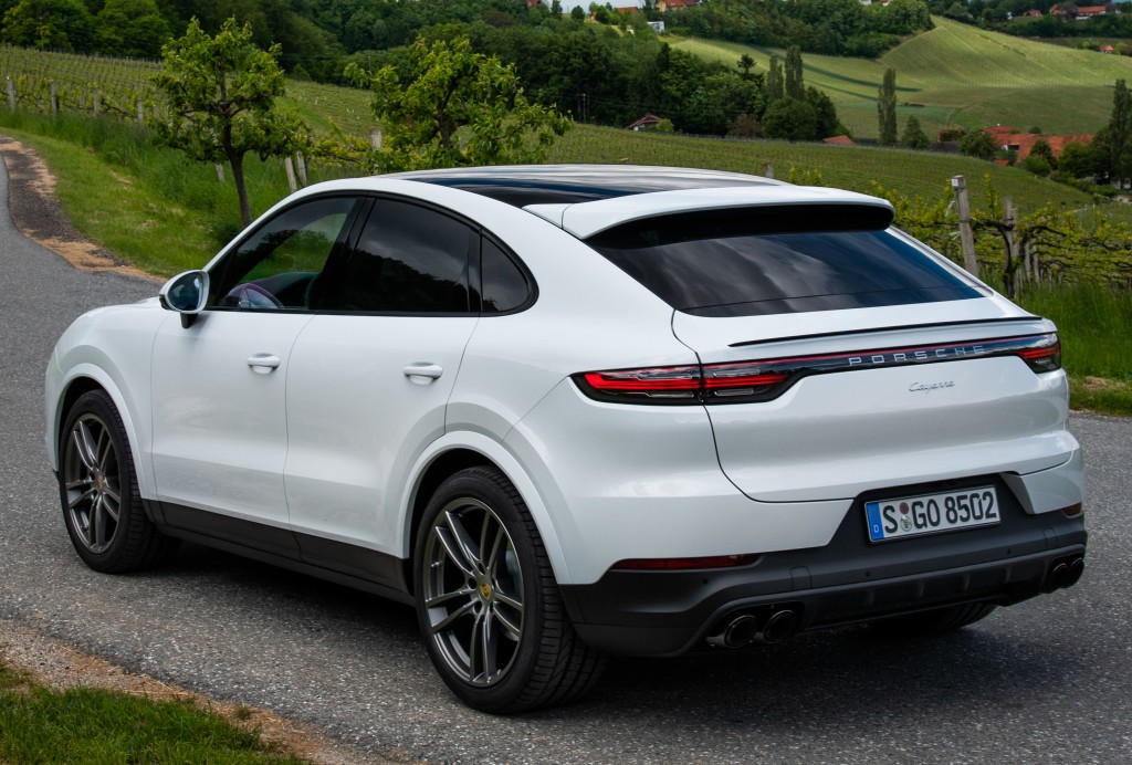 Porsche Cayenne Coupe photo 35