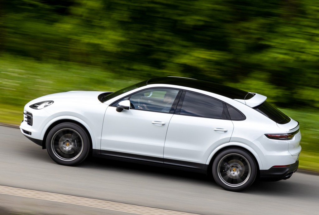 Porsche Cayenne Coupe photo 42