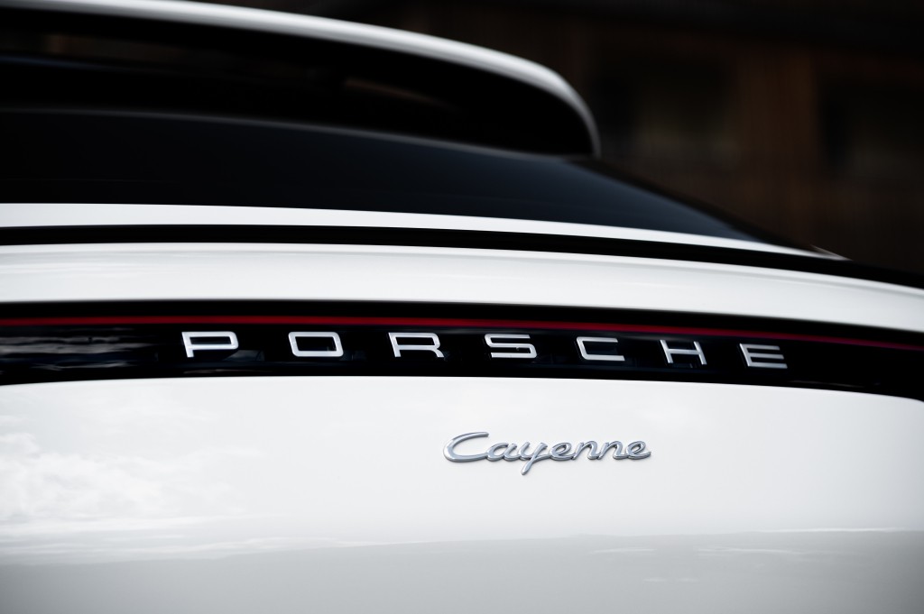 Porsche Cayenne Coupe photo 43