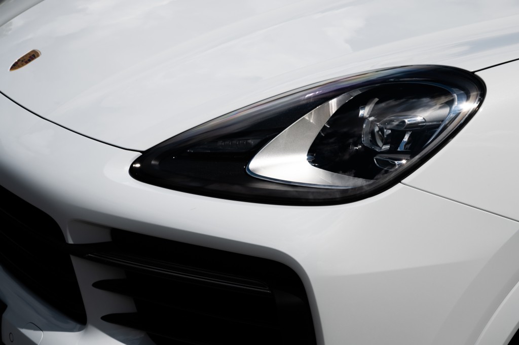 Porsche Cayenne Coupe photo 48