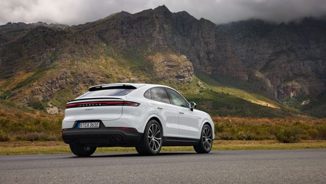 Porsche Cayenne Coupe photo 4