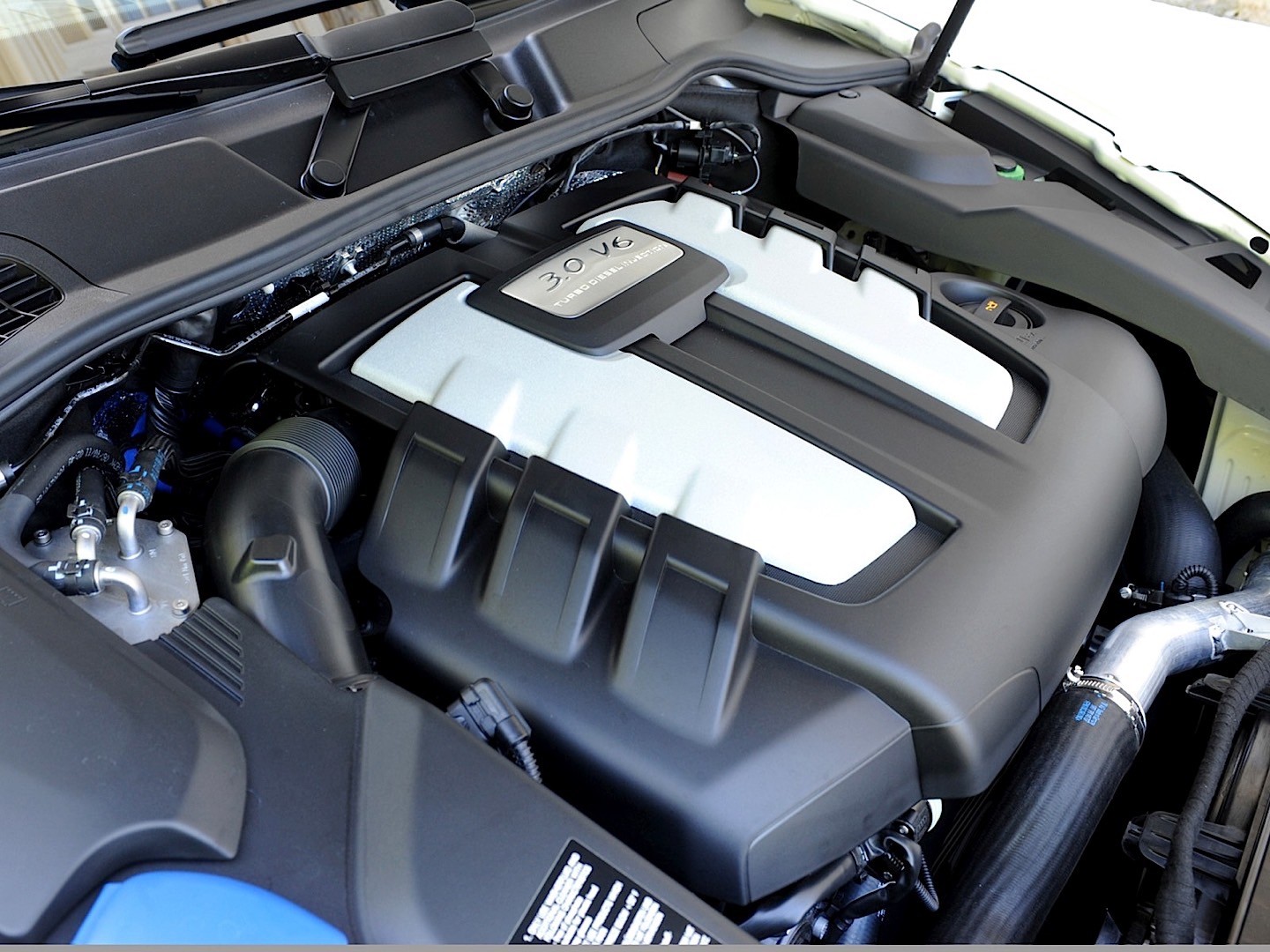 Porsche Cayenne Diesel photo 47