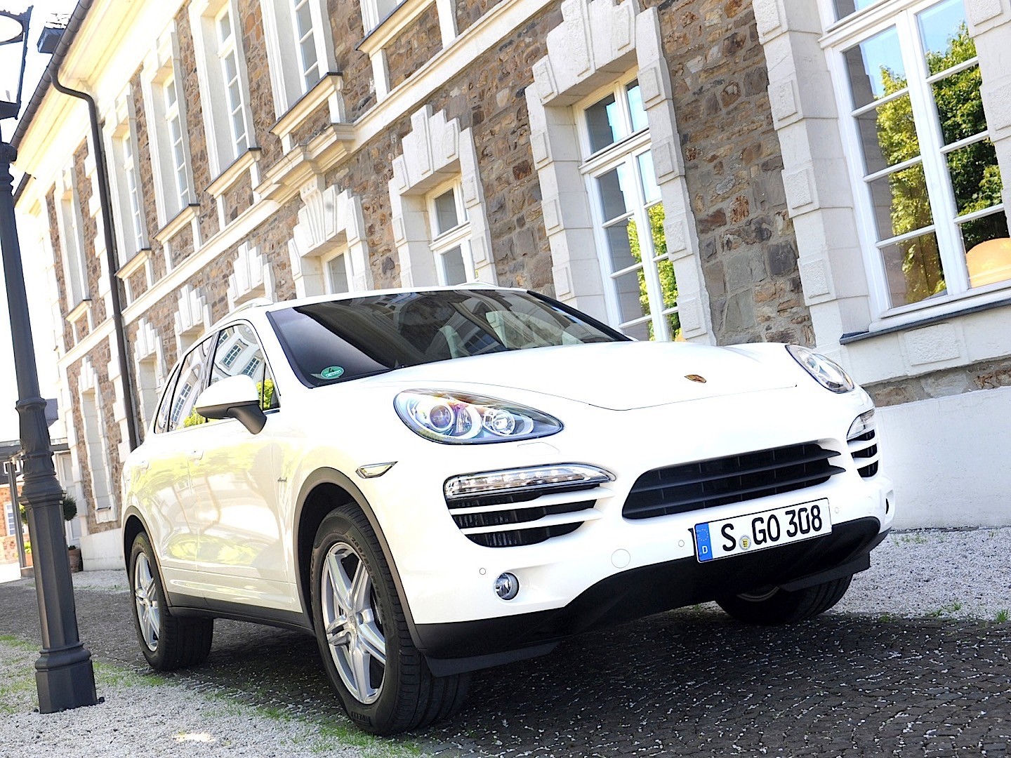 Porsche Cayenne Diesel photo 13