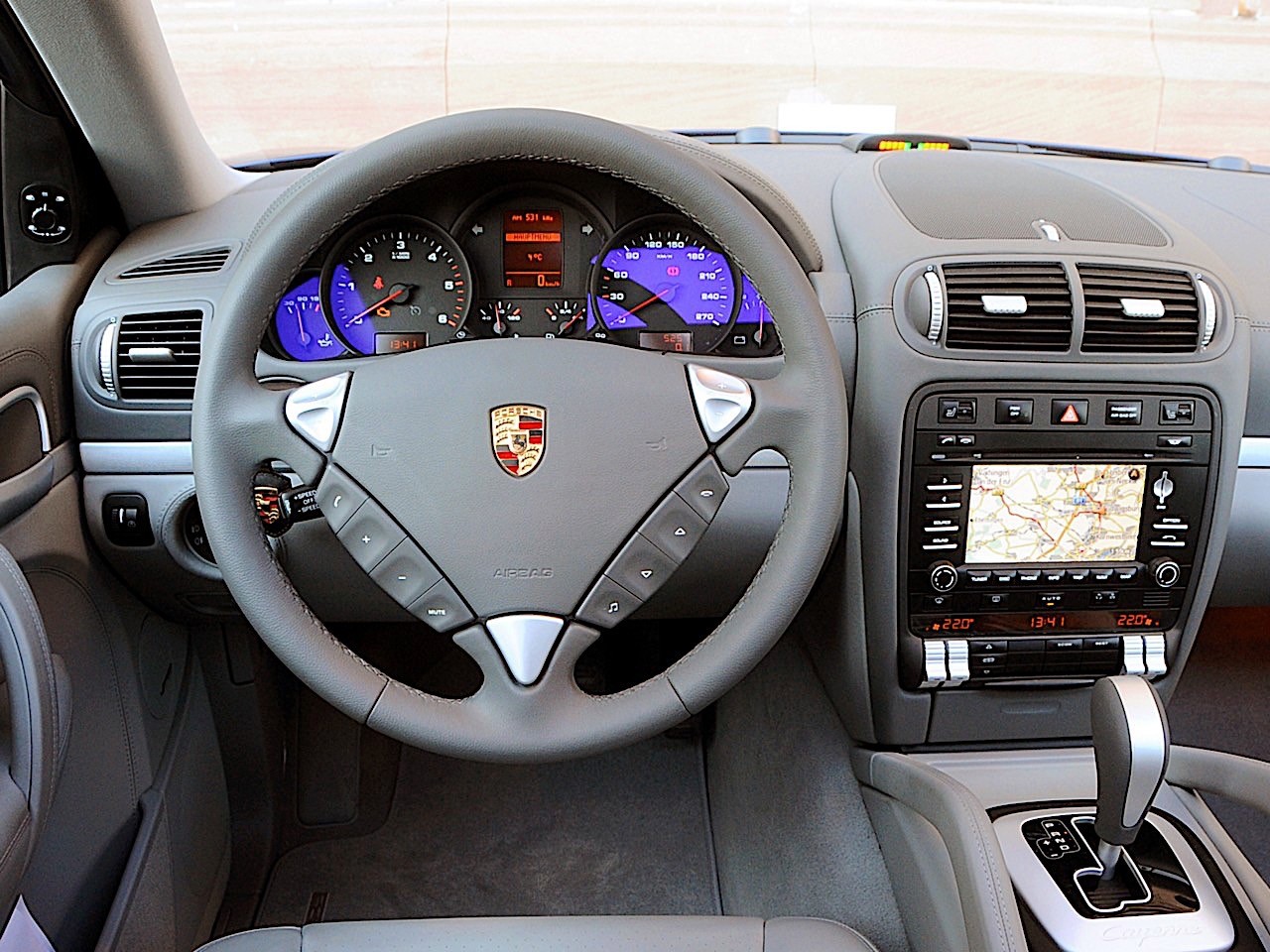 Porsche Cayenne Diesel photo 26