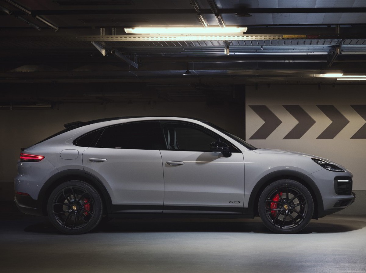 Porsche Porsche Cayenne Gts Coupe
