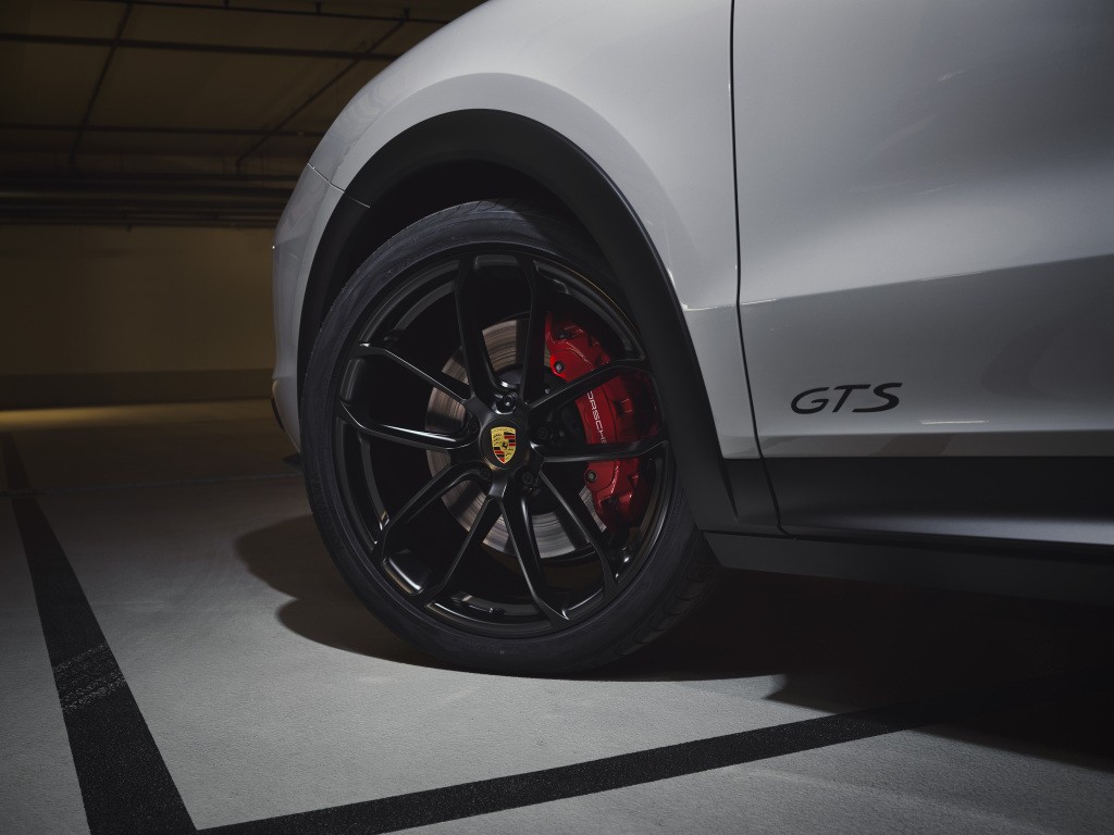 Porsche Cayenne Gts Coupe photo 3