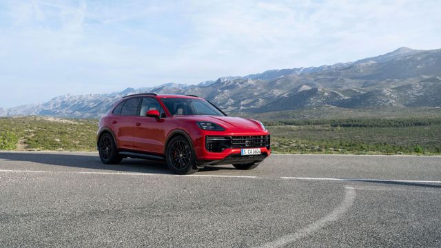 Porsche Cayenne Gts photo 29