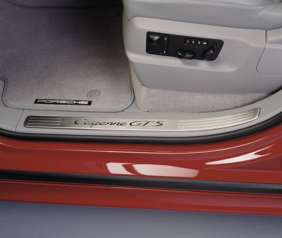 Porsche Cayenne Gts photo 48