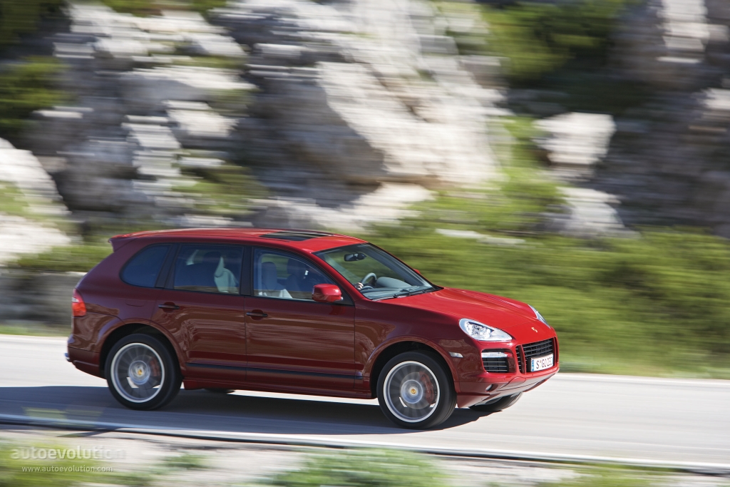 Porsche Cayenne Gts photo 10