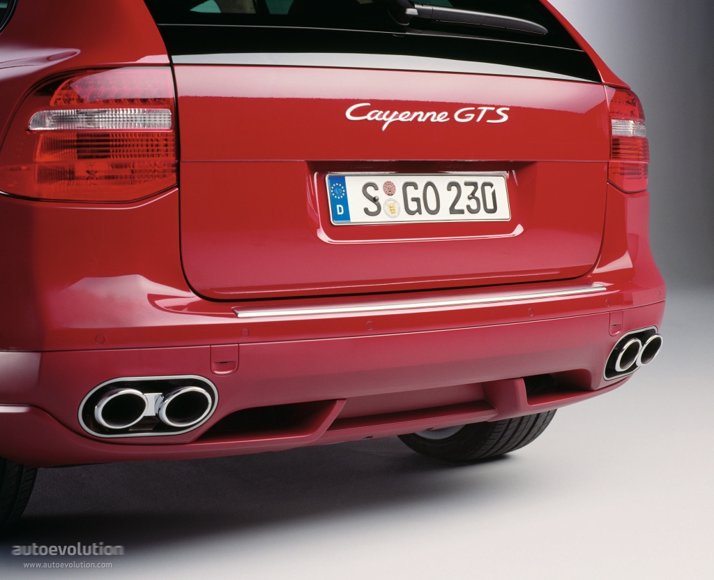 Porsche Cayenne Gts photo 15