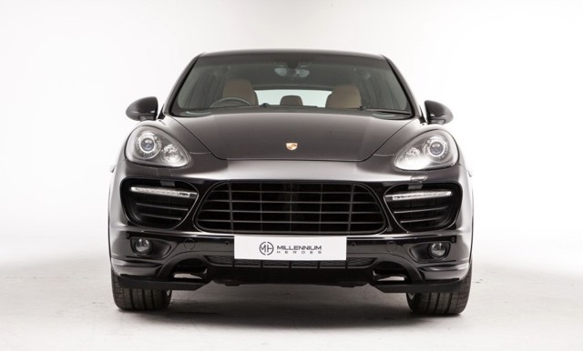 Porsche Cayenne Gts photo 31