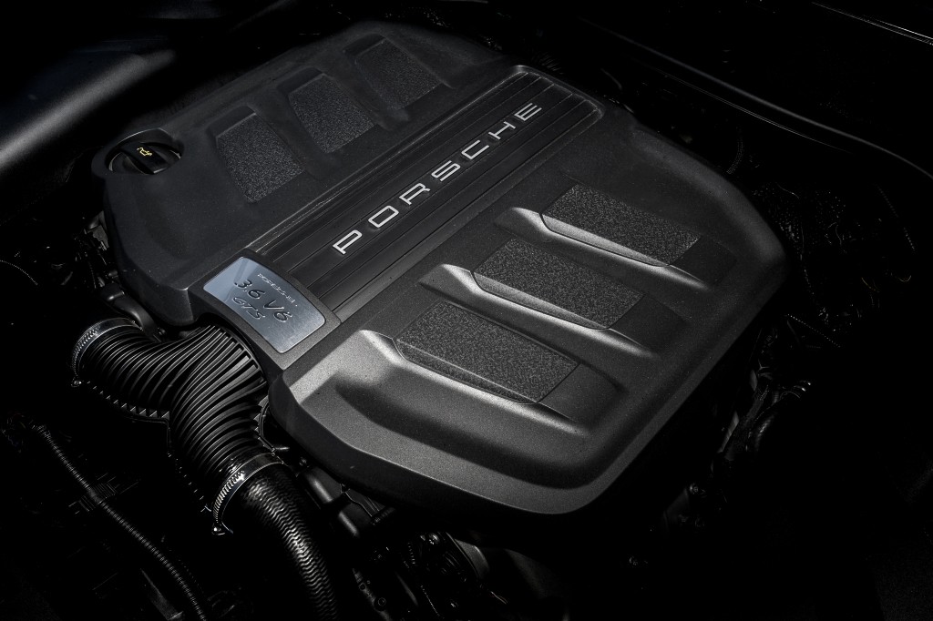 Porsche Cayenne Gts photo 19