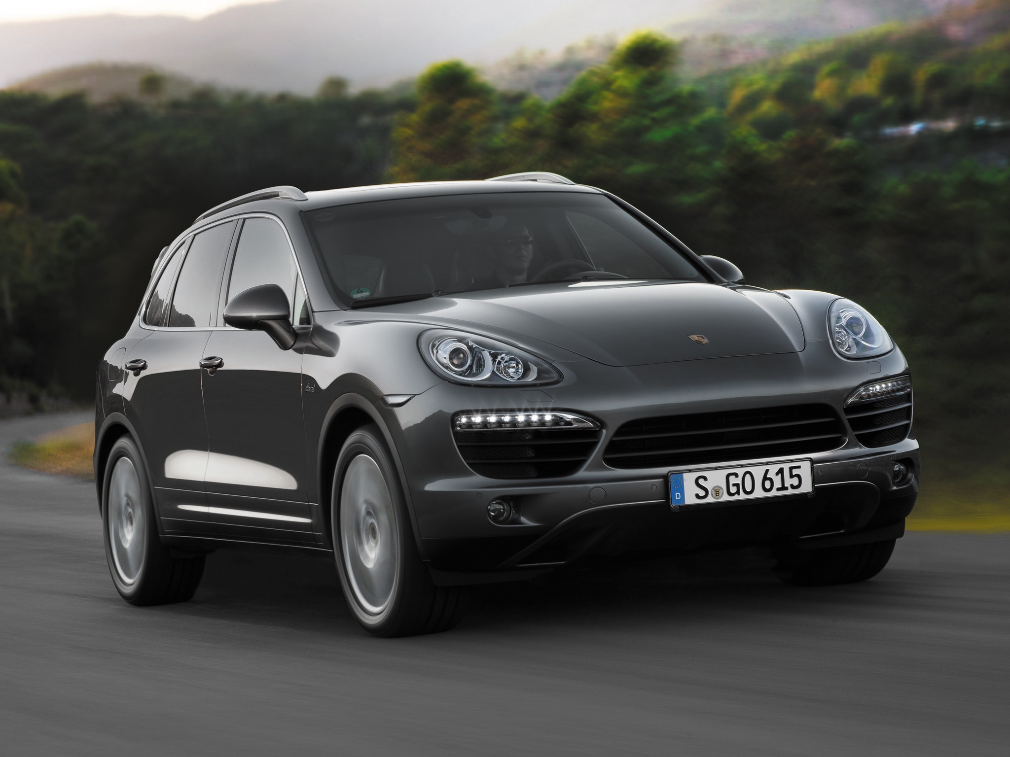 Porsche Cayenne S Diesel photo 17