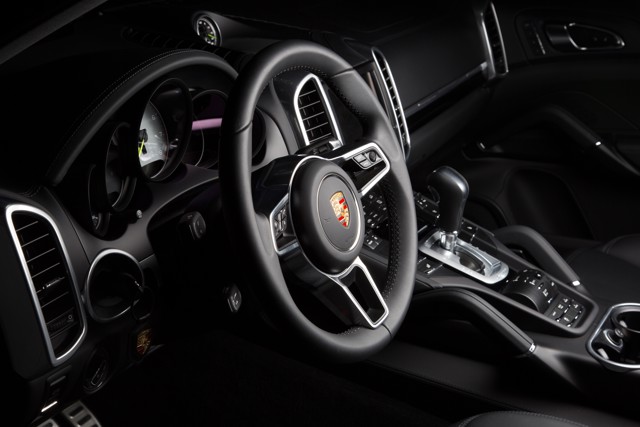 Porsche Cayenne S E-Hybrid photo 26