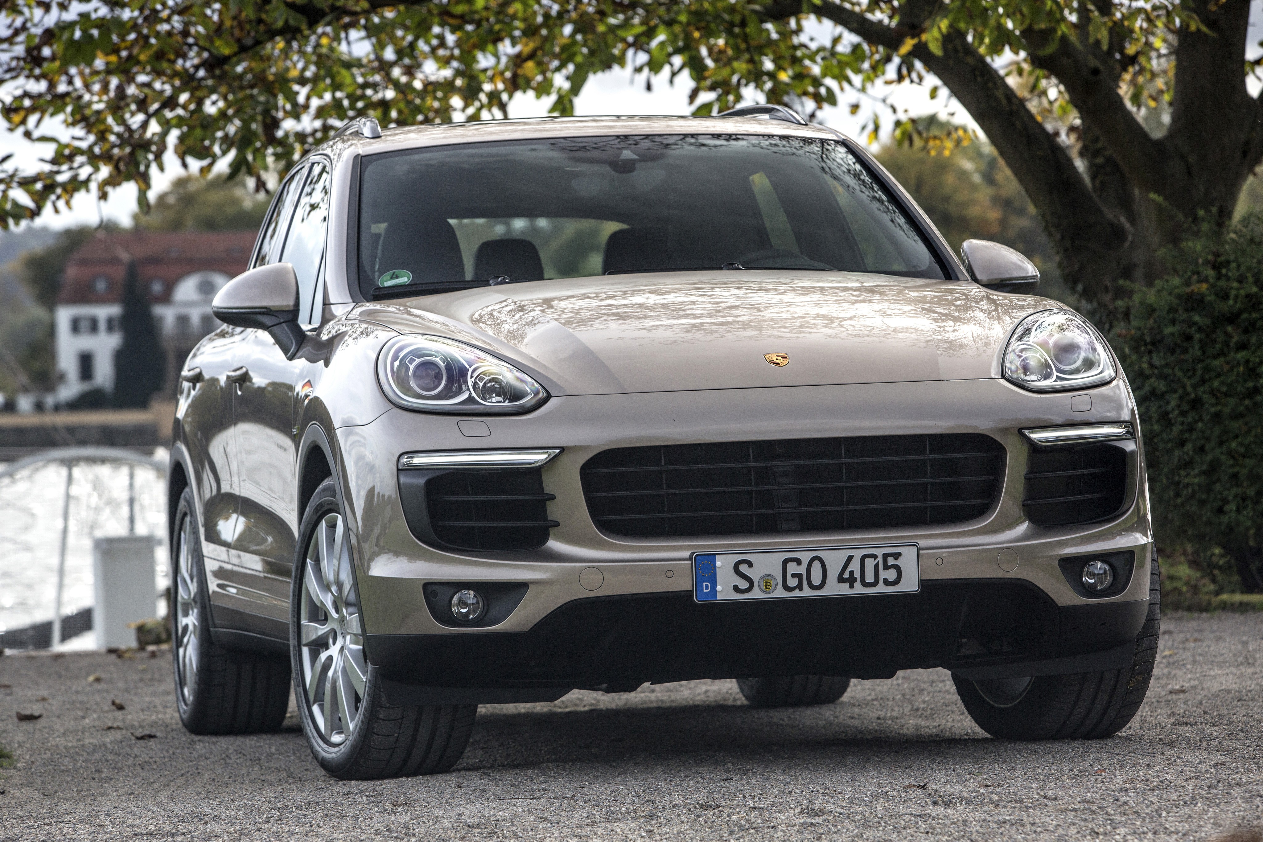 Porsche Cayenne S E-Hybrid photo 15