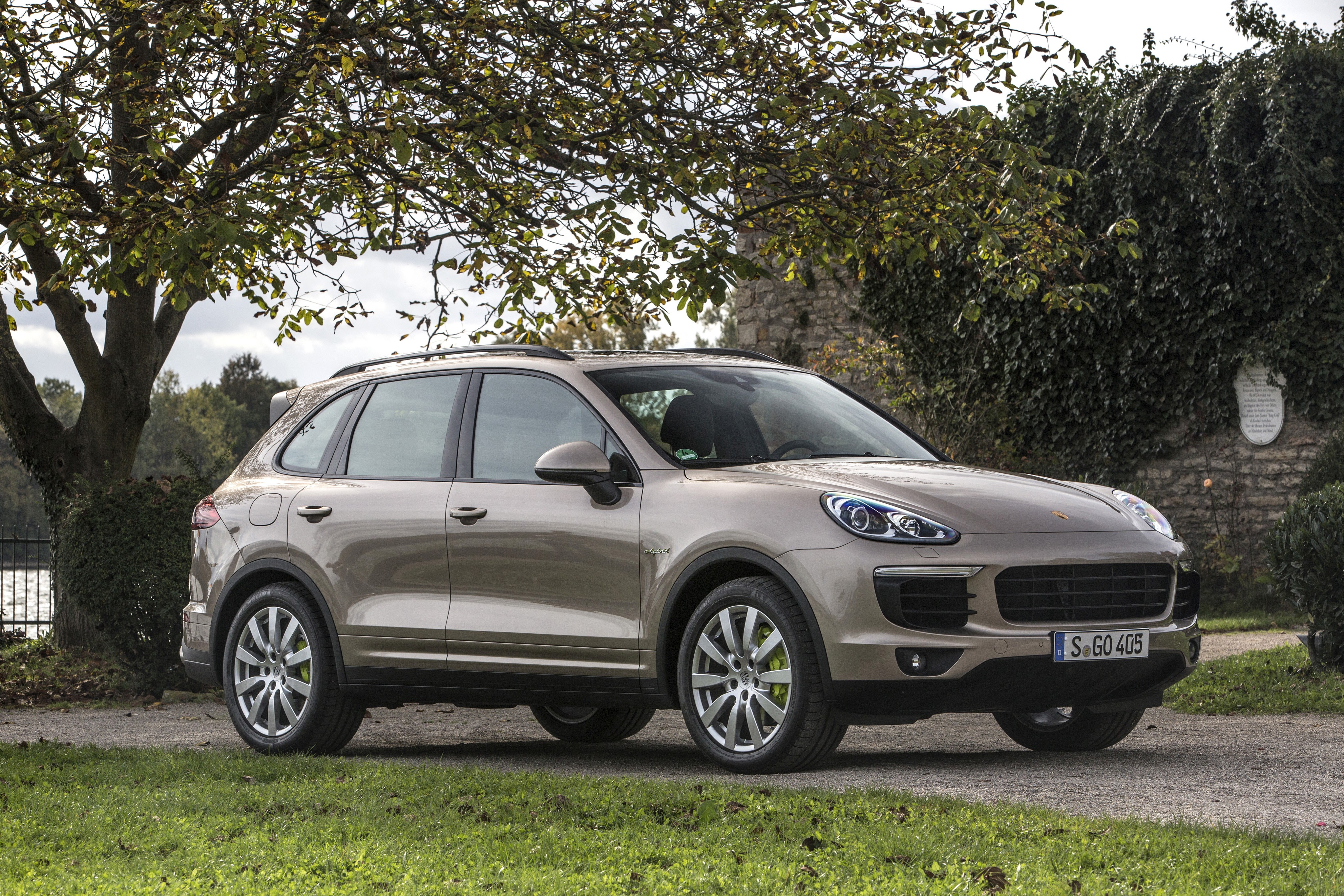 Porsche Cayenne S E-Hybrid photo 19