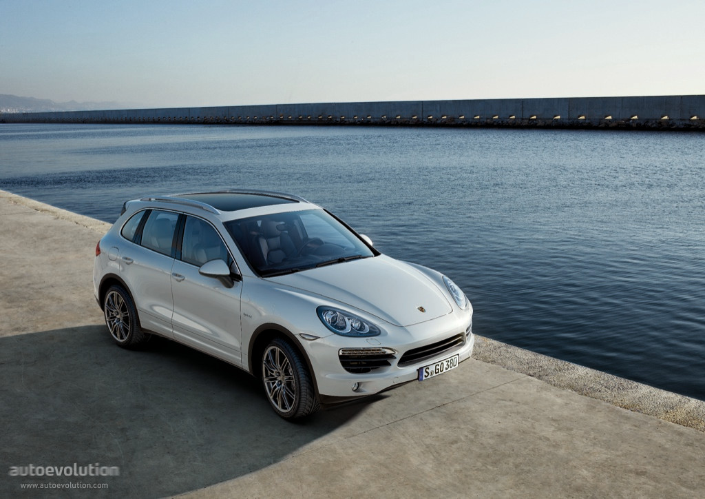 Porsche Cayenne S Hybrid photo 6