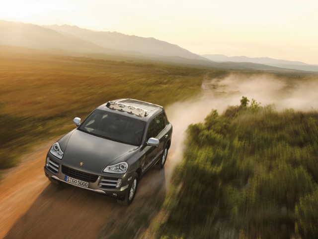 Porsche Cayenne S Transsyberia photo 7