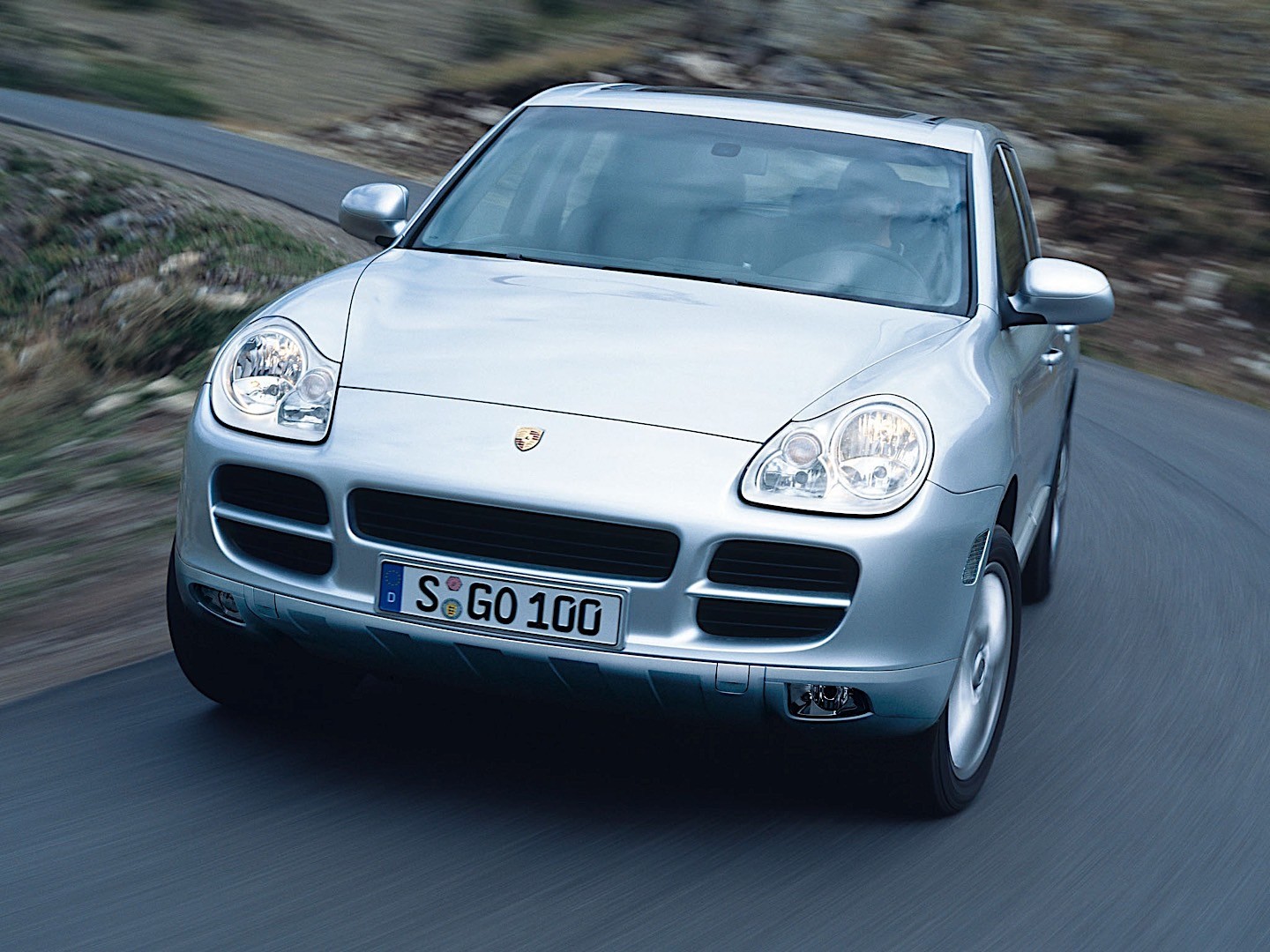 Porsche Cayenne S photo 11