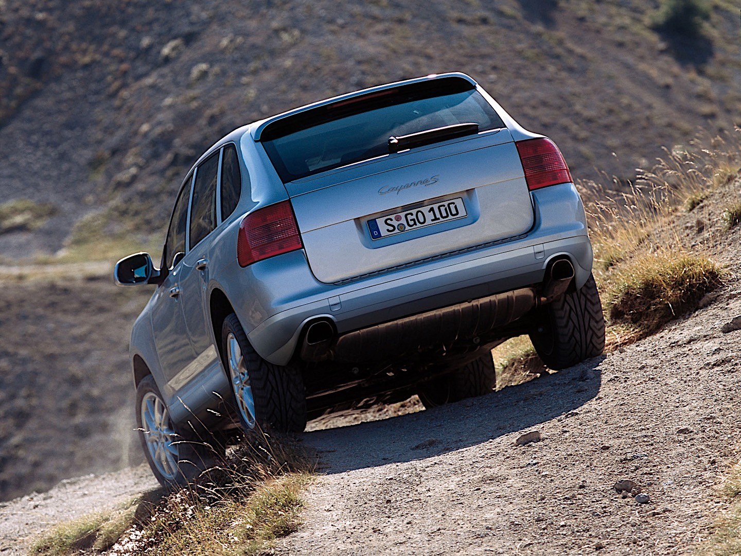 Porsche Cayenne S photo 19