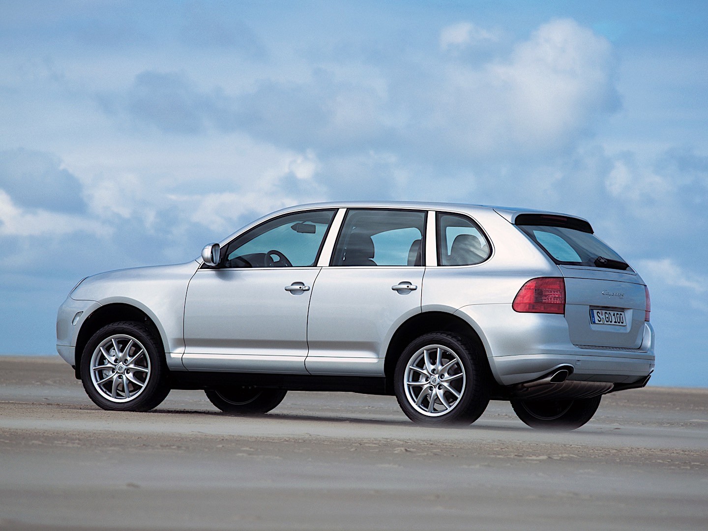 Porsche Cayenne S photo 20