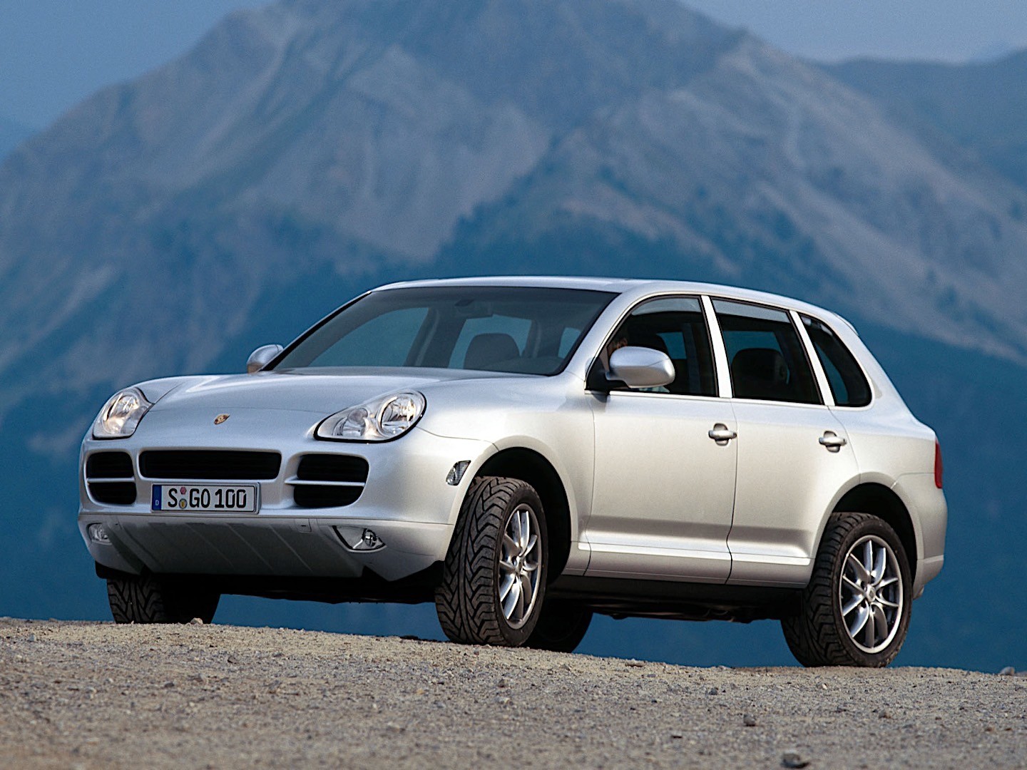 Porsche Cayenne S photo 28