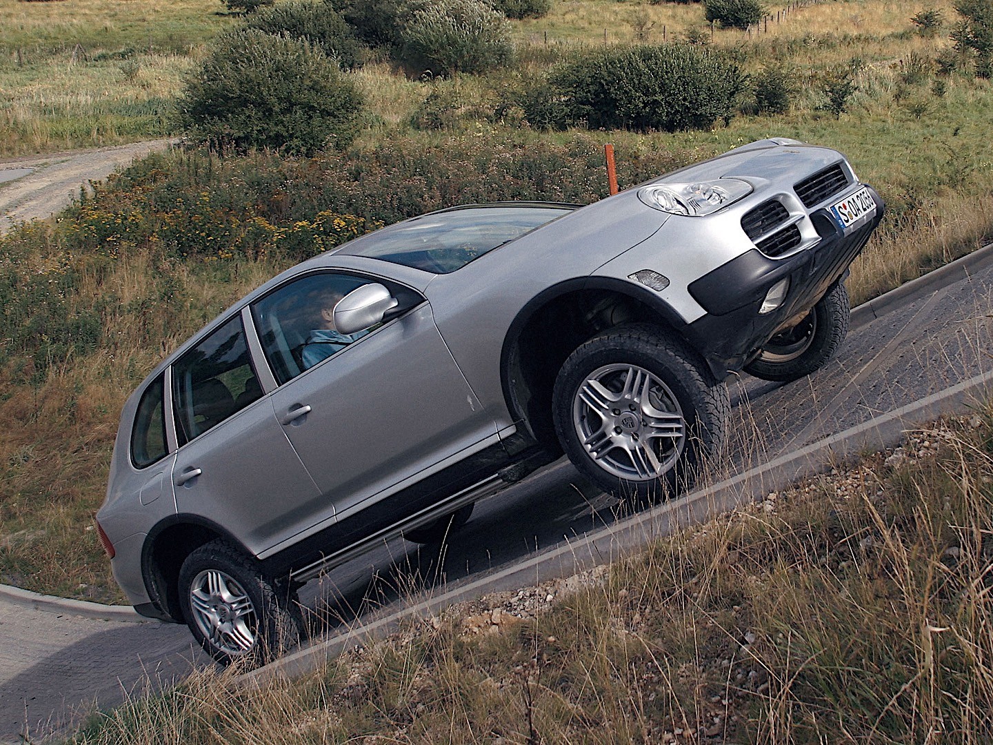 Porsche Cayenne S photo 29