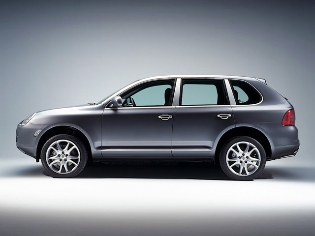 Porsche Cayenne S photo 32