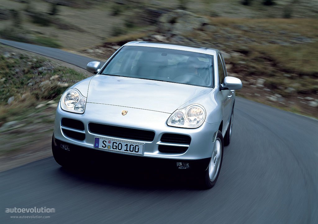 PORSCHE Cayenne S