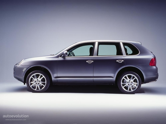Porsche Cayenne S photo 8