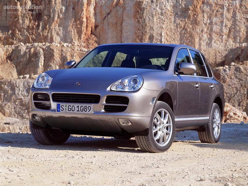 Porsche Cayenne S photo 9