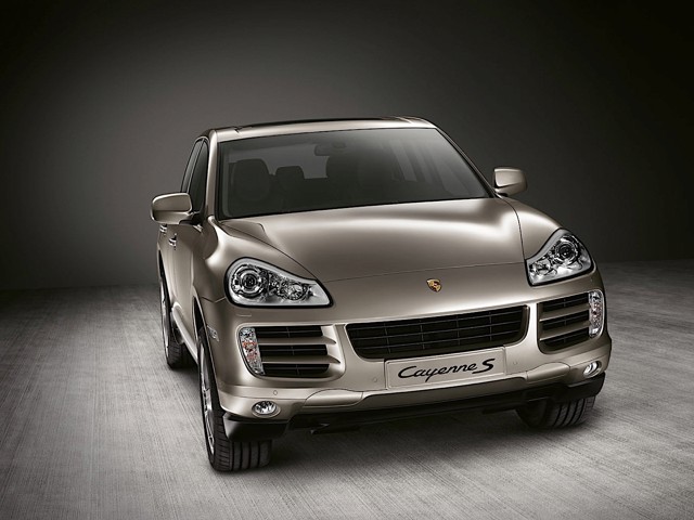 Porsche Cayenne S photo 24