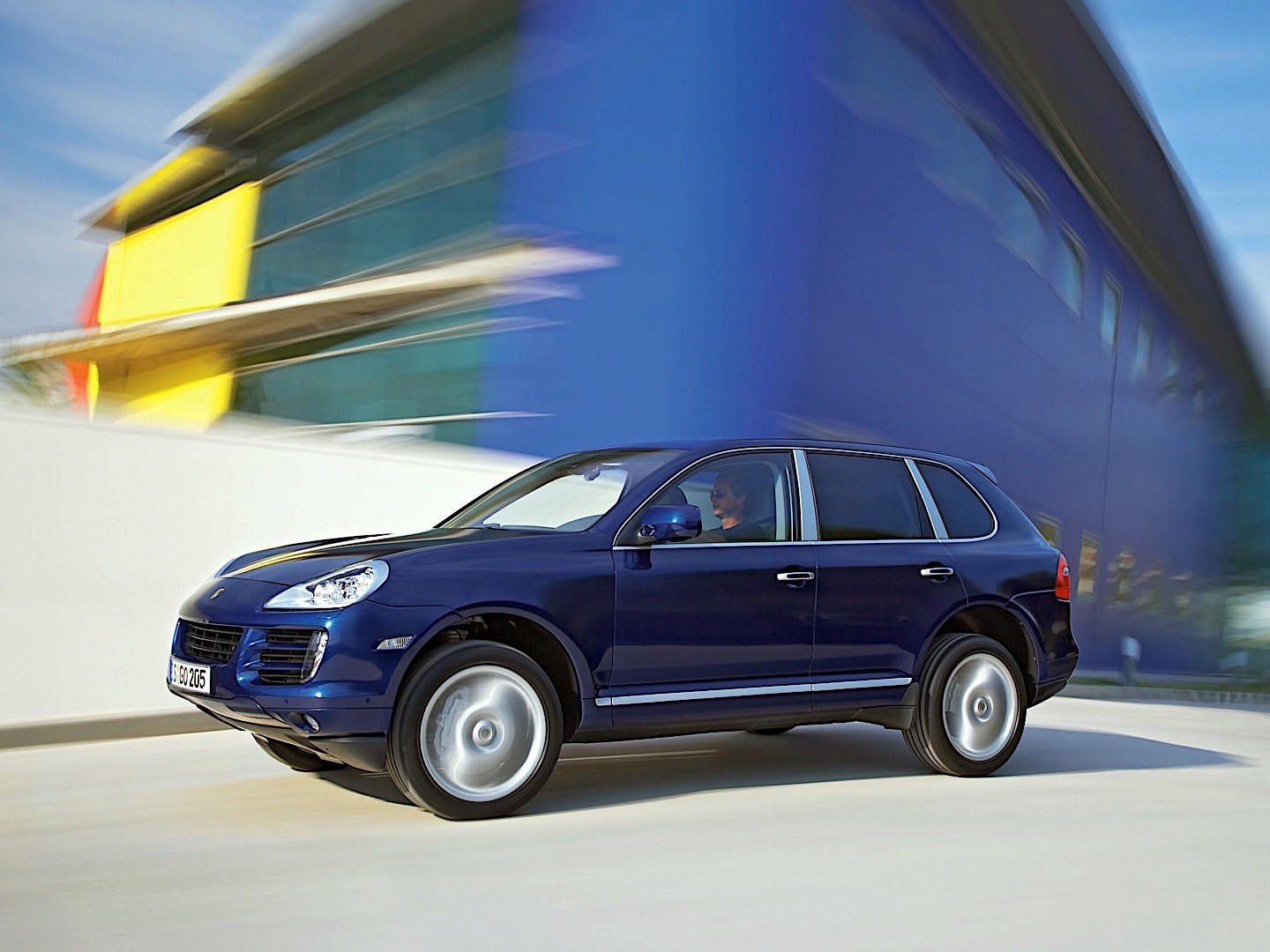 Porsche Cayenne S photo 29