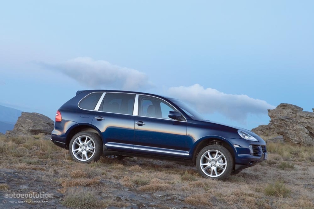 Porsche Cayenne S photo 5