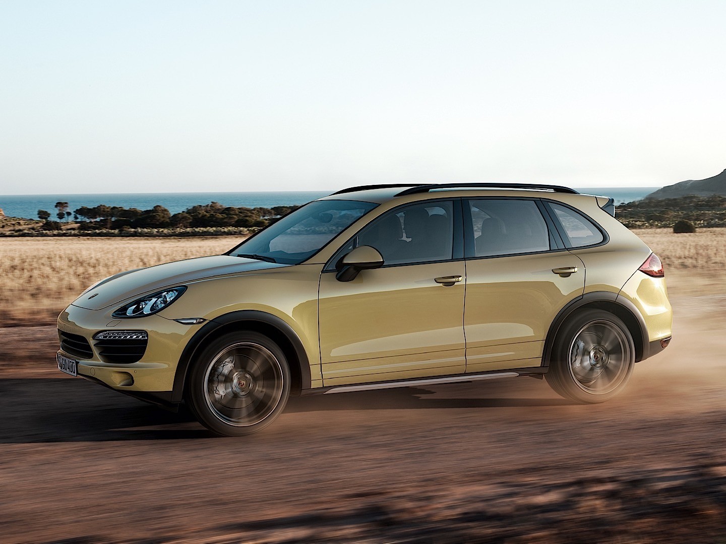 Porsche Cayenne S photo 5