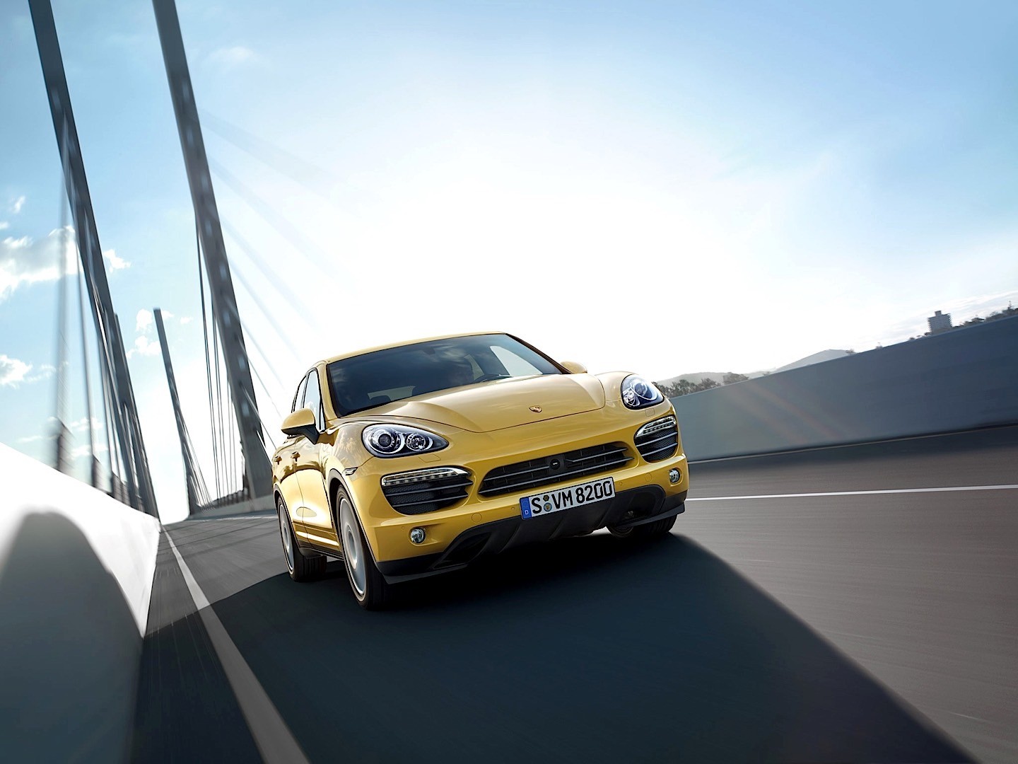 Porsche Cayenne S photo 14