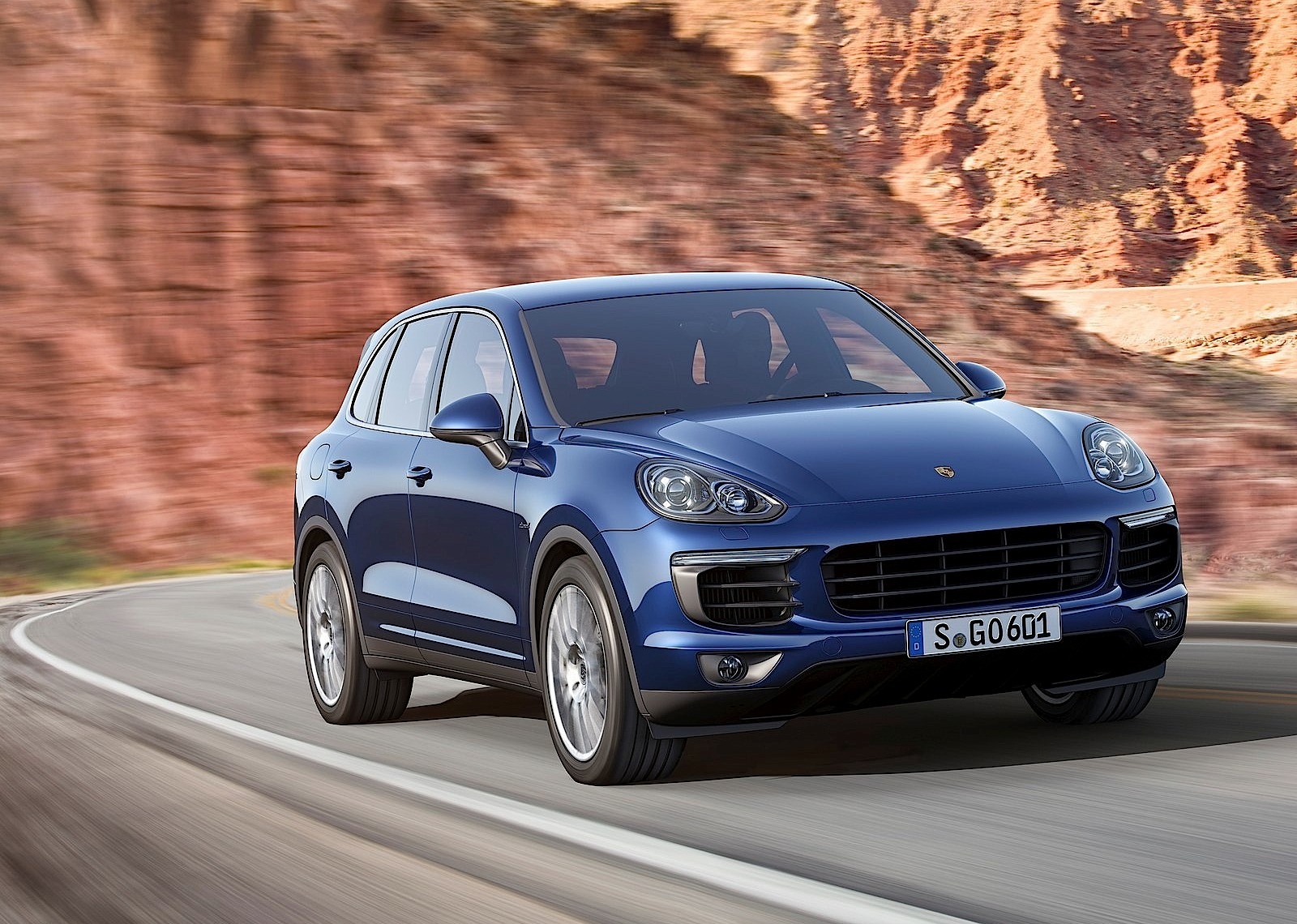 PORSCHE Cayenne S