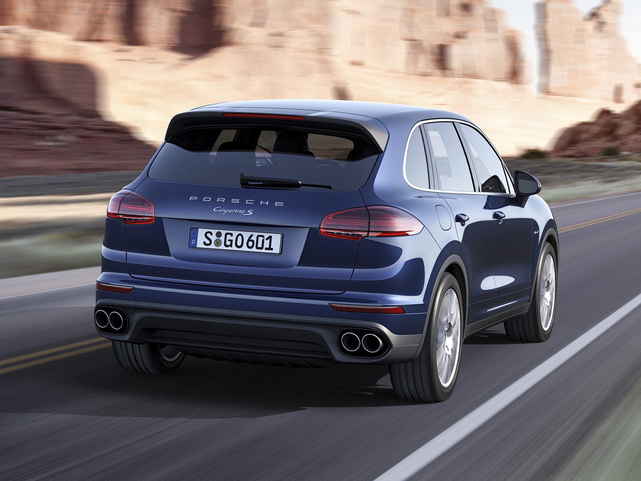 Porsche Cayenne S photo 4