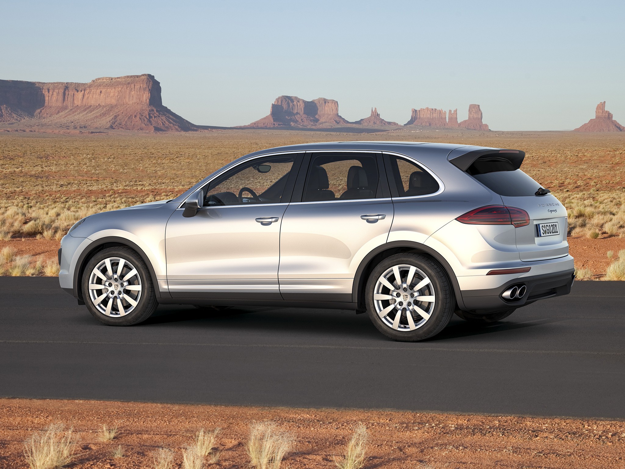 Porsche Cayenne S photo 5