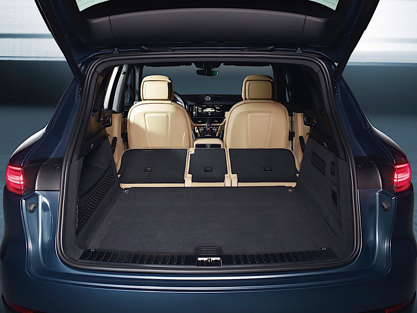 Porsche Cayenne S photo 20