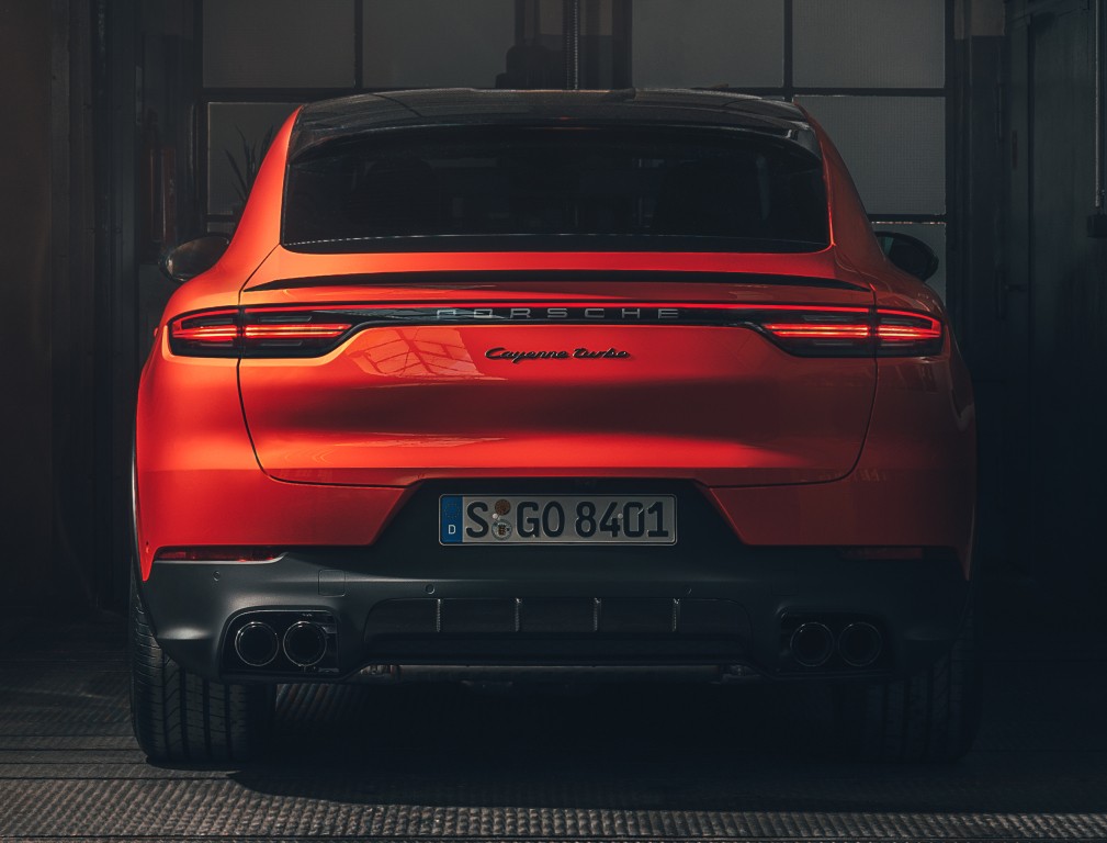 Porsche Cayenne Turbo Coupe photo 16