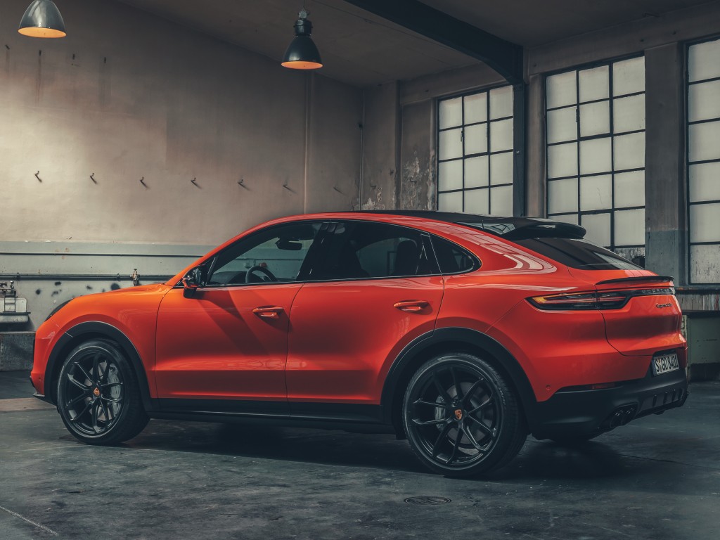 Porsche Cayenne Turbo Coupe photo 21